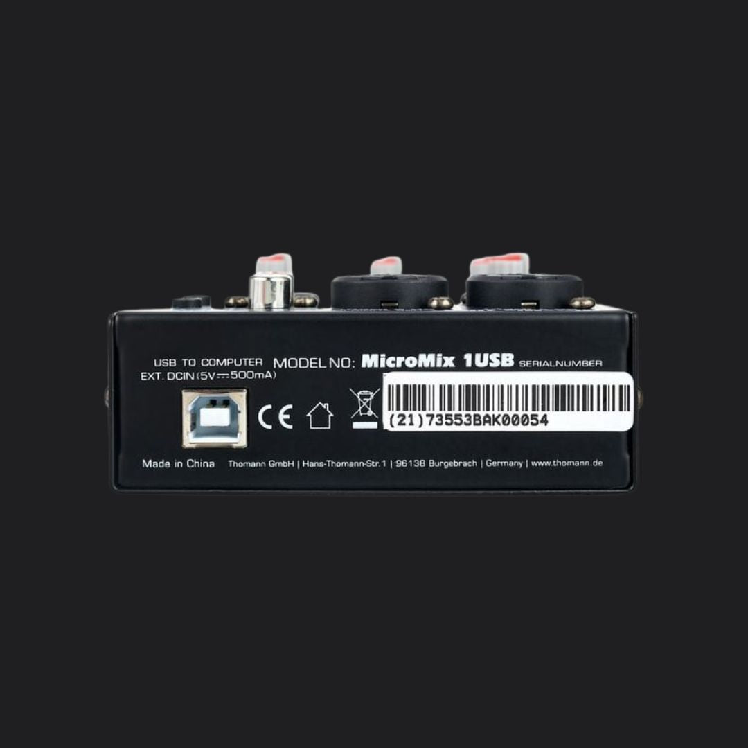 Achterzijde van het MicroMix 1 USB mengpaneel met USB-aansluiting.