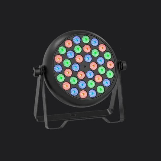 Zwarte LED PAR-lamp met 36 gekleurde LED-lichtbronnen.