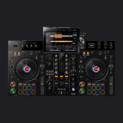 Pioneer XDJ-RX3 all-in-one DJ-systeem met twee decks en een 10,1-inch touchscreen.