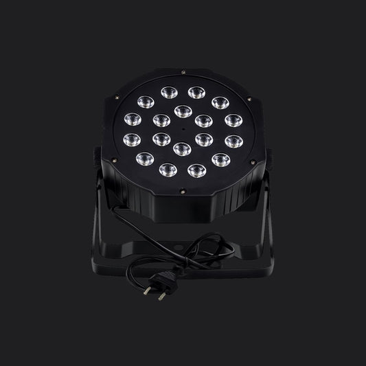 Zwarte Stage Light met 18 RGB-leds en stroomkabel.